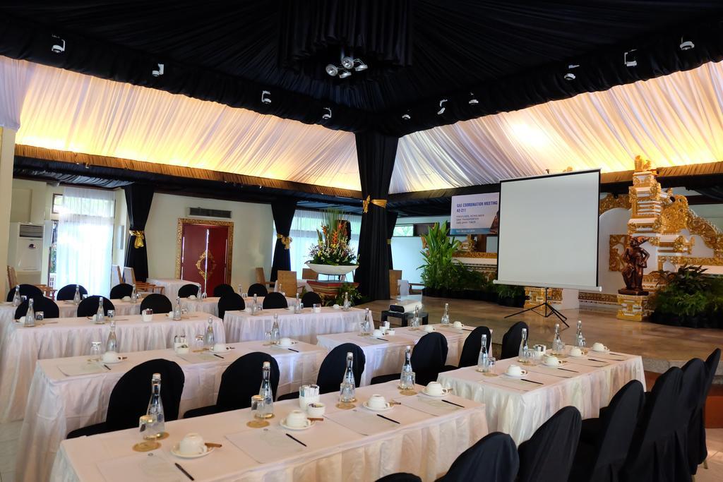 Puri Santrian Beach Resort And Spa Sanur  Luaran gambar